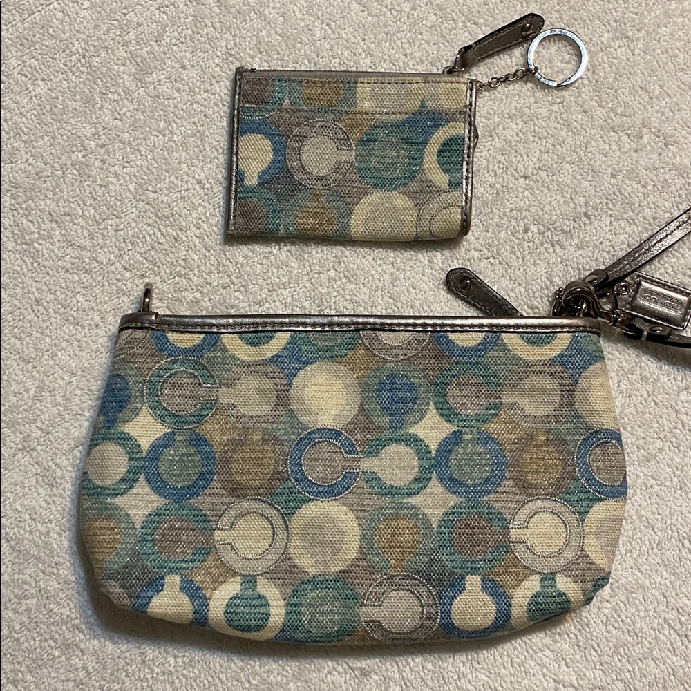 Coach Madison Wristlet Set - Picture 5 of 12
